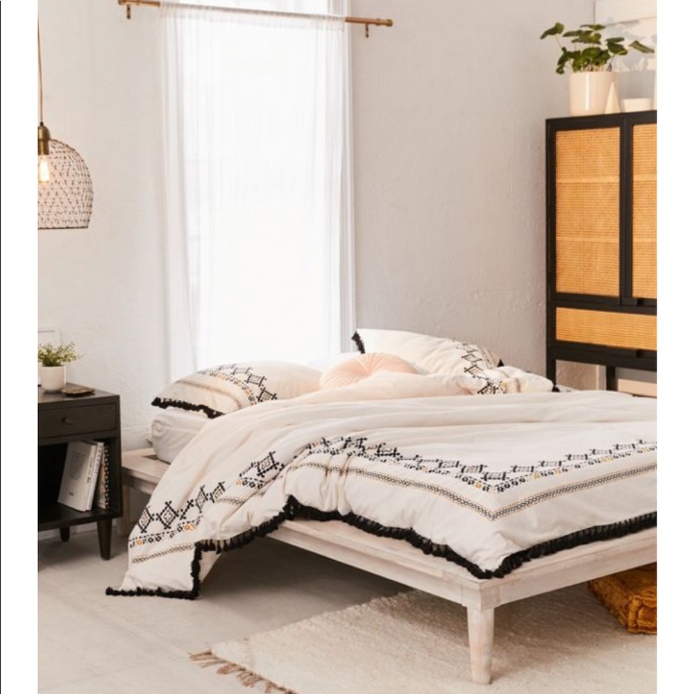 Urban outfitter Full/Queen Duvet Cover